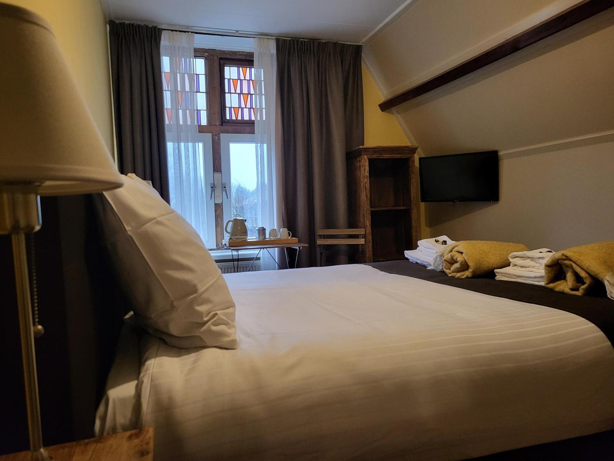 Hotel Stedswal 斯洛滕 外观 照片