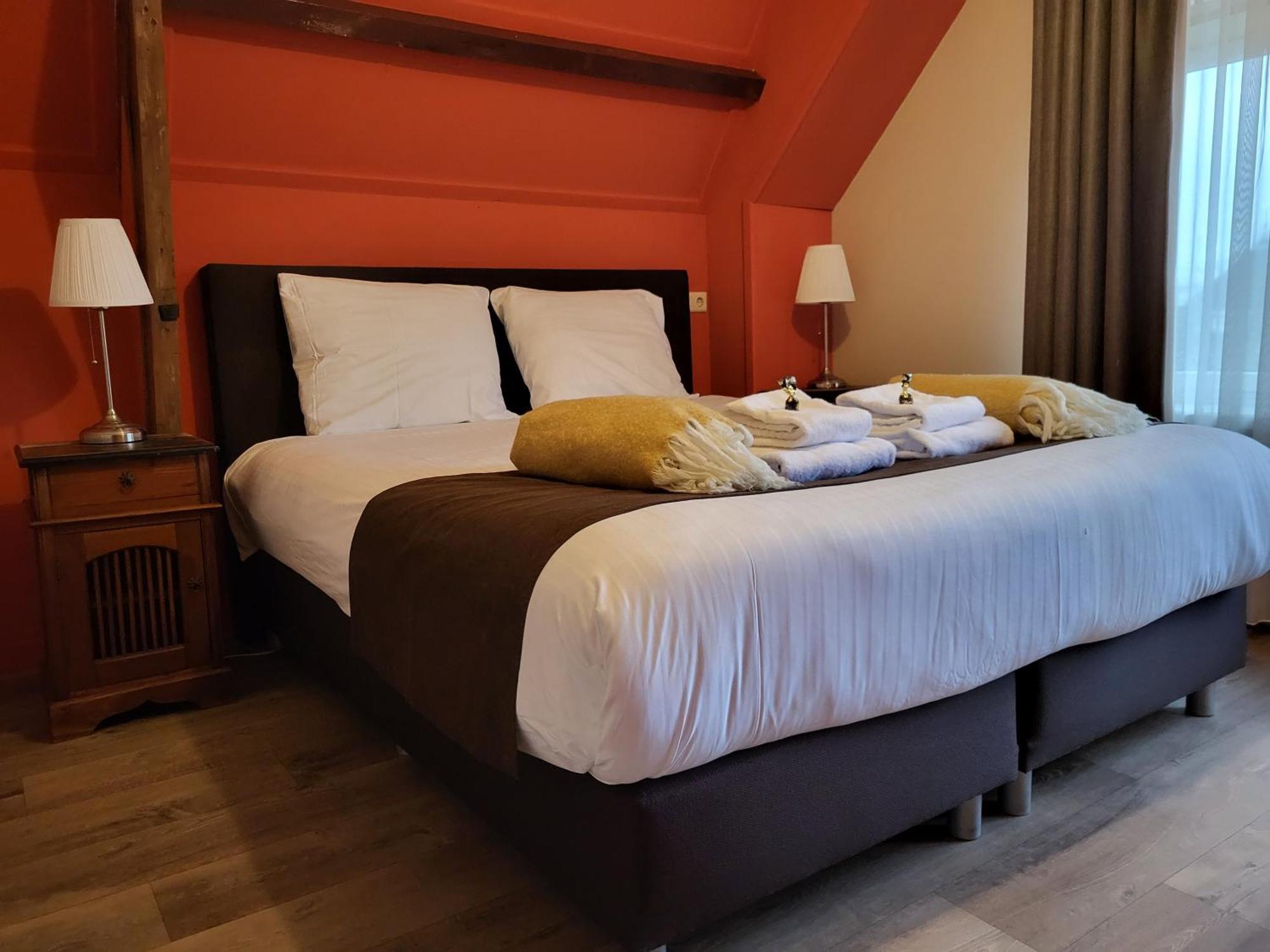 Hotel Stedswal 斯洛滕 外观 照片