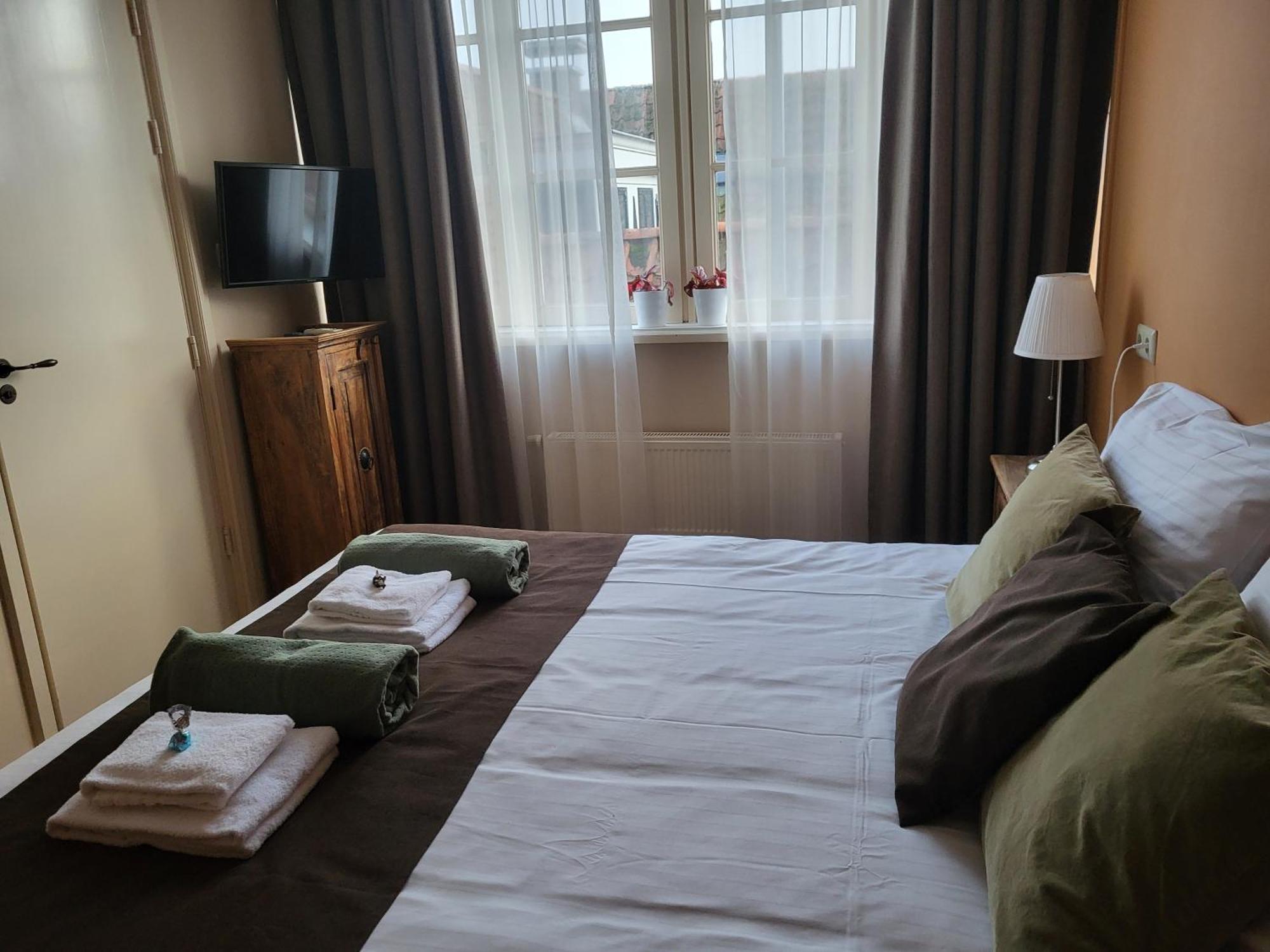 Hotel Stedswal 斯洛滕 外观 照片