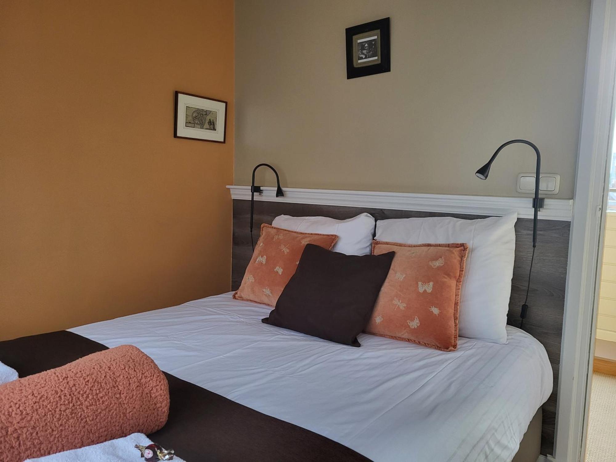 Hotel Stedswal 斯洛滕 外观 照片
